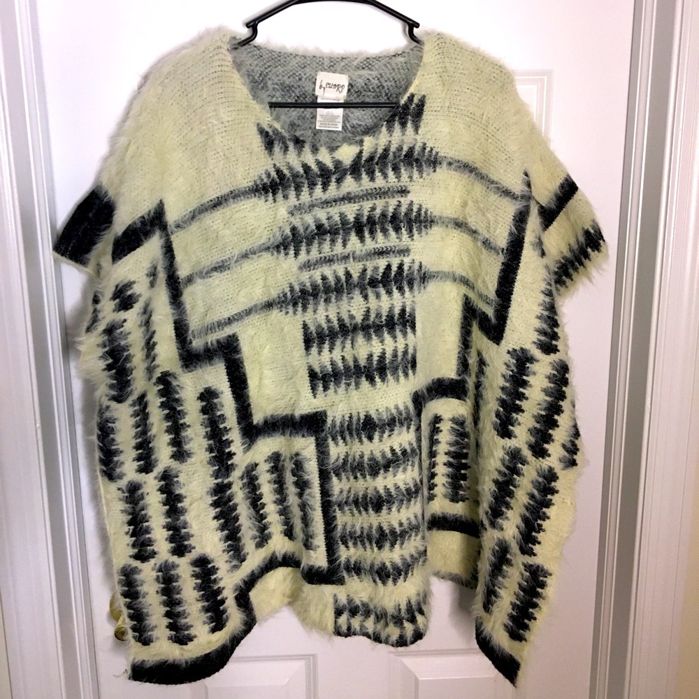 B-Sharp Soft Women’s Poncho